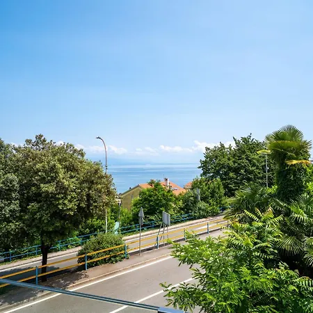 Appartamento Ziza-4 By Interhome *