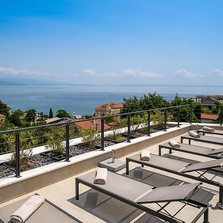 Appartamento Ziza-4 By Interhome